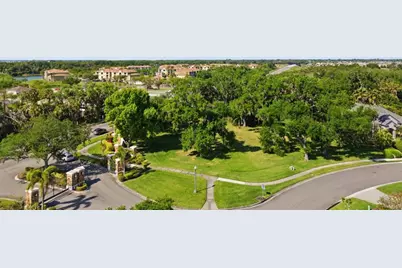 3701 59th Avenue Circle E, Ellenton, FL 34222 - Photo 4