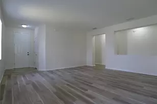 6829 Lake Eaglebrooke Dr, Lakeland, FL 33813 - Photo 4