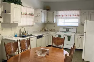 2405 Corrine St, Tampa, FL 33605 - Photo 10