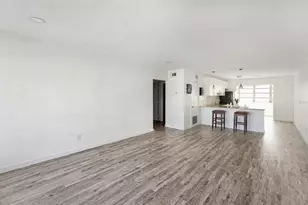 4061 55th Way N, Kenneth City, FL 33709 - Photo 8