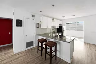 4061 55th Way N, Kenneth City, FL 33709 - Photo 4