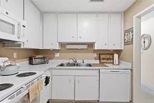 2700 Bayshore Blvd, Dunedin, FL 34698 - Photo 14