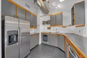 225 17th Ave SE, Saint Petersburg, FL 33701 - Photo 32