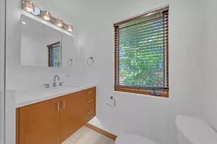 225 17th Ave SE, Saint Petersburg, FL 33701 - Photo 20