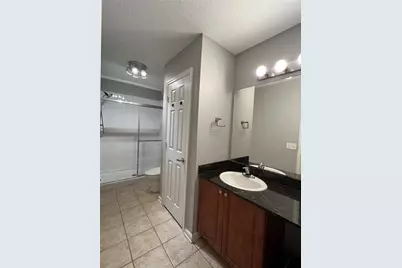 8210 Down Royal Road, Tampa, FL 33610 - Photo 28