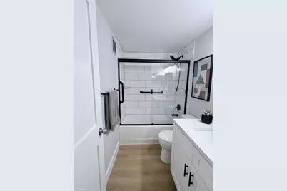 5840 30th Avenue S #102, Gulfport, FL 33707 - Photo 20