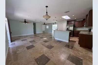 218 Lewis Boulevard SE, Saint Petersburg, FL 33705 - Photo 2