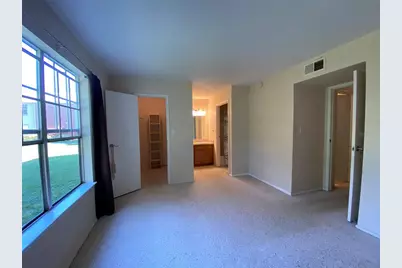 9100 Dr Martin Luther King Jr Street N #1505, Saint Petersburg, FL 33702 - Photo 12