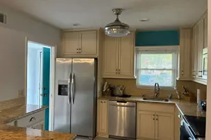 2384 Tahitian Ln, Clearwater, FL 33763 - Photo 4