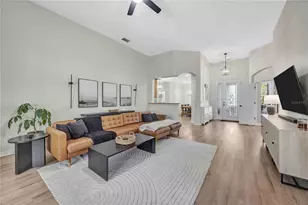 3707 Fawnmist Dr, Wesley Chapel, FL 33544 - Photo 6