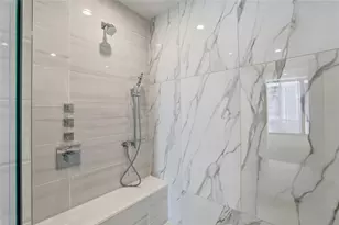 400 Central Ave, Saint Petersburg, FL 33701 - Photo 32