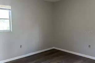 6568 S West Shore Circle, Tampa, FL 33616 - Photo 14