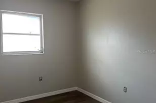 6568 S West Shore Circle, Tampa, FL 33616 - Photo 12