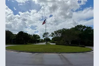 10201 36th Street N, Clearwater, FL 33762 - Photo 30