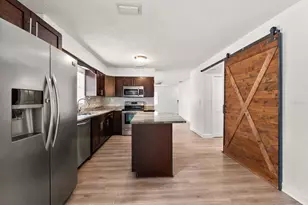 3128 W Varn Ave, Tampa, FL 33611 - Photo 12