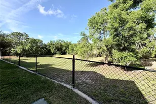 7610 Red Mill Cir, New Port Richey, FL 34653 - Photo 22