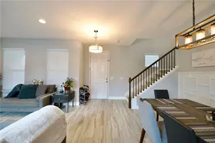 5312 Suncatcher Dr, Wesley Chapel, FL 33545 - Photo 10