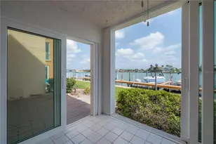 8931 Blind Pass Rd, Saint Pete Beach, FL 33706 - Photo 10