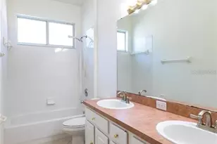 7209 Colonial Lake Dr, Riverview, FL 33578 - Photo 22