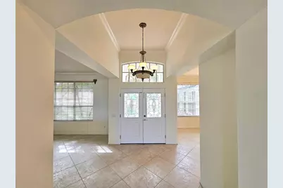 7209 Colonial Lake Drive, Riverview, FL 33578 - Photo 2