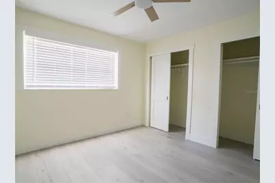 300 84th Avenue NE, Saint Petersburg, FL 33702 - Photo 24