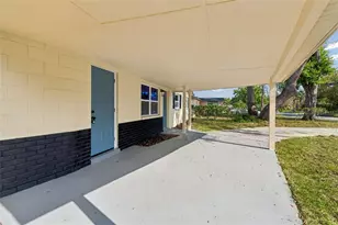 2217 E Colby Ln, Tampa, FL 33612 - Photo 56