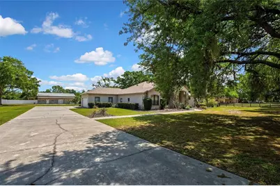 18401 30th Street, Lutz, FL 33559 - Photo 4