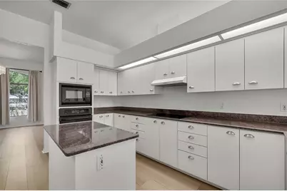 18401 30th Street, Lutz, FL 33559 - Photo 16