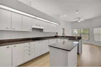 18401 30th Street, Lutz, FL 33559 - Photo 14