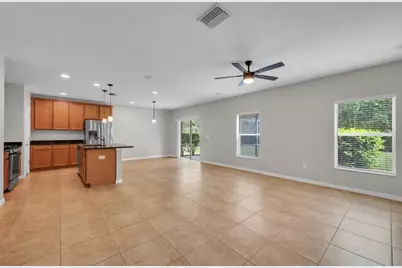 5204 Bannister Park Lane, Lithia, FL 33547 - Photo 8
