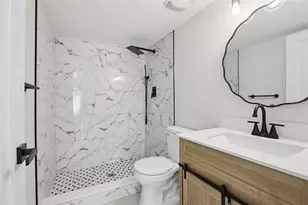 3232 Lake Pine Way E, Tarpon Springs, FL 34688 - Photo 22