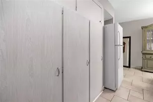 12400 Park Blvd, Seminole, FL 33772 - Photo 18