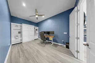 708 Manns Harbor Dr, Apollo Beach, FL 33572 - Photo 18