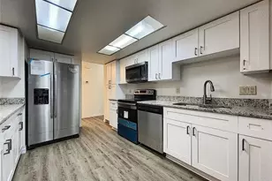 4181 Glade Rd, Spring Hill, FL 34606 - Photo 10