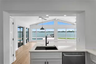 6984 S Shore Dr S, Saint Petersburg, FL 33707 - Photo 26