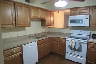 2429 Ecuadorian Way, Clearwater, FL 33763 - Photo 12