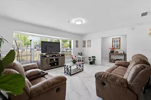 1009 S 70th St, Tampa, FL 33619 - Photo 10