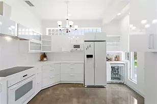 8680 W Gulf Blvd, Treasure Island, FL 33706 - Photo 18