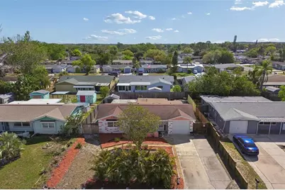 10804 Manchester Road, Port Richey, FL 34668 - Photo 46