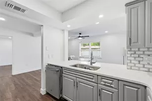 2314 Landon Terrace, Palm Harbor, FL 34683 - Photo 10