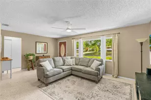 12196 144th Ln, Largo, FL 33774 - Photo 8