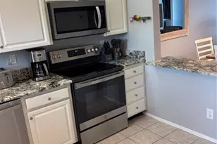 7540 Bay Island Dr S, South Pasadena, FL 33707 - Photo 8