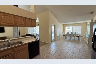 5612 Loma Vista Drive W, Davenport, FL 33896 - Photo 6