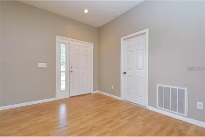 4732 Red Pine Way, Wesley Chapel, FL 33545 - Photo 8