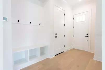 1851 Mississippi Avenue NE, Saint Petersburg, FL 33703 - Photo 4