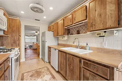 6070 80th Street N #410, Saint Petersburg, FL 33709 - Photo 24