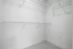 4816 79th Avenue Plaza E, Sarasota, FL 34243 - Photo 26