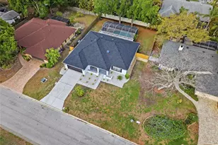 4816 79th Avenue Plaza E, Sarasota, FL 34243 - Photo 40