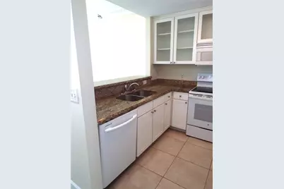 513 Bahia Beach Blvd, Ruskin, FL 33570 - Photo 8