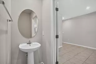 4660 Old Blush St, Bradenton, FL 34211 - Photo 32